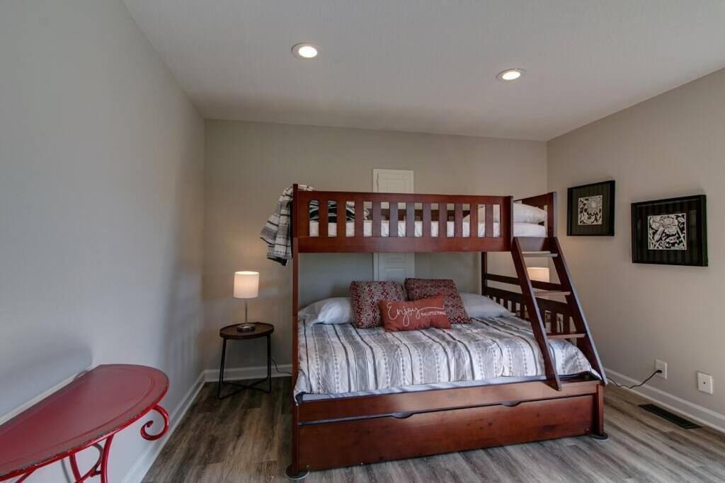 The Residence At Hilltop Acres - Clarksville, Tn المظهر الخارجي الصورة
